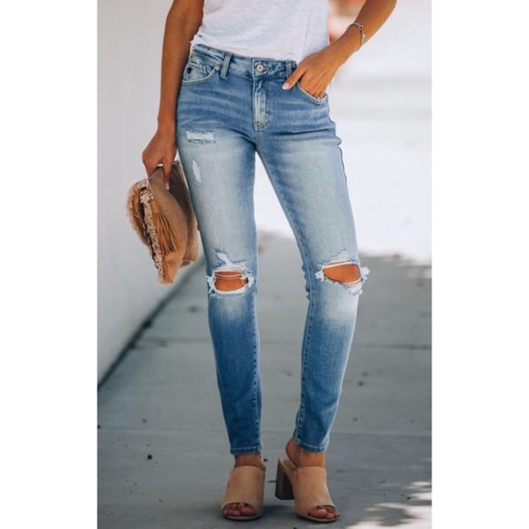 NWT Kancan Mid Rise Destroyed Super Skinny Jeans - Picture 9 of 13